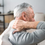 Dores-articulares-que-vão-e-voltam--Não-ignore-os-sinais-do-seu-corpo!